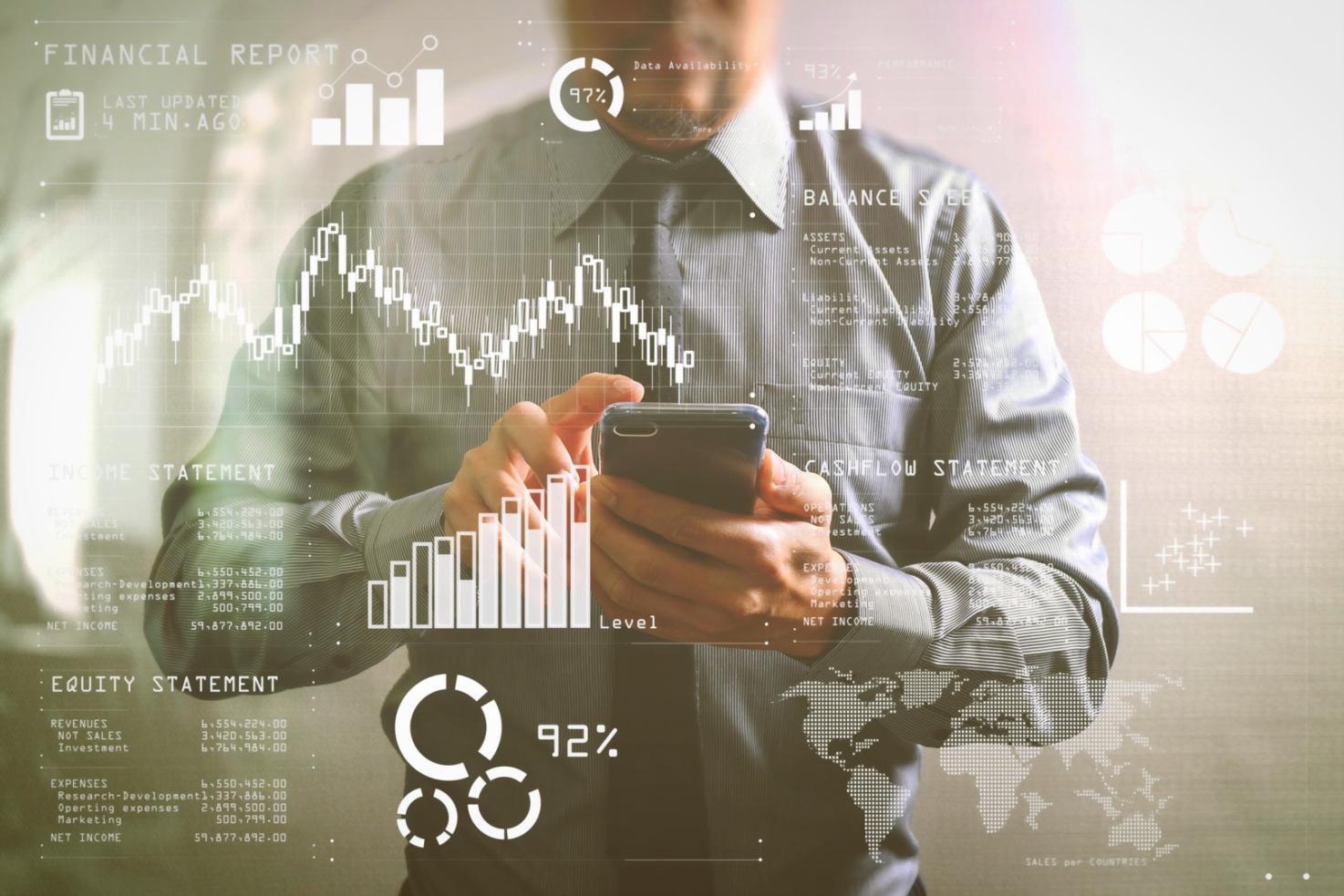 Estudiante practicando identificación de oportunidades